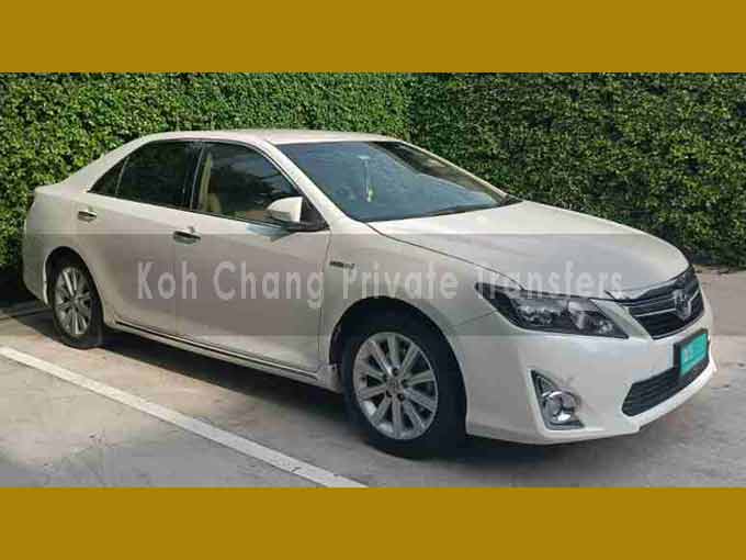 Deluxe Sedan taxi