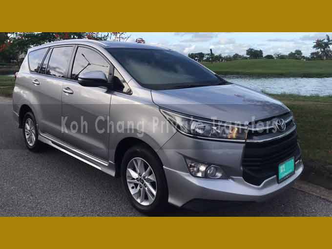 toyata innova taxi